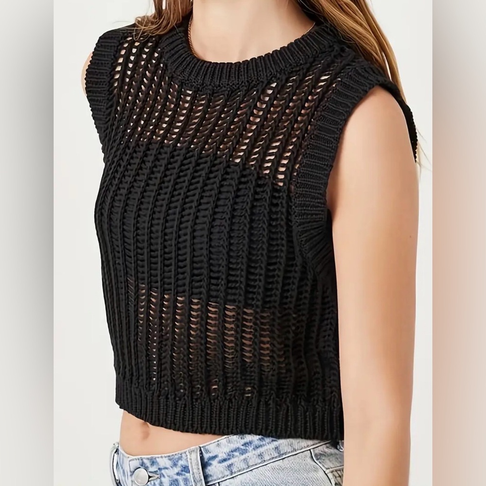 Zara Black Knit Sleeveless Crochet Crop Top